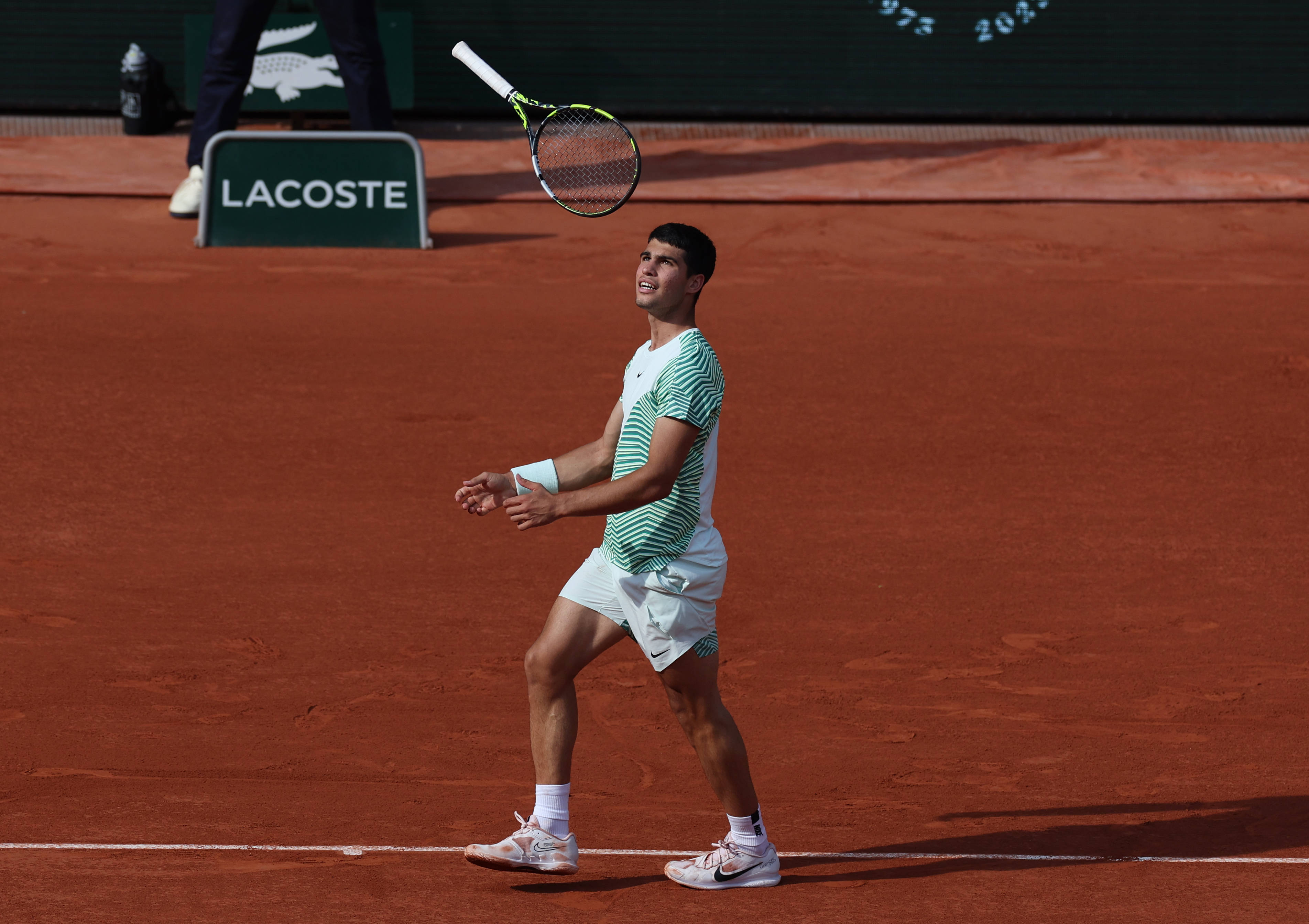 转折点!福建男篮远射贴柱,足总杯加时末段攻防权衡,值得警惕,资深球员宣示担当的简单介绍 转折点!福建男篮远射贴柱,足总杯加时末段攻防权衡,值得警惕,资深球员宣示担当的简单介绍