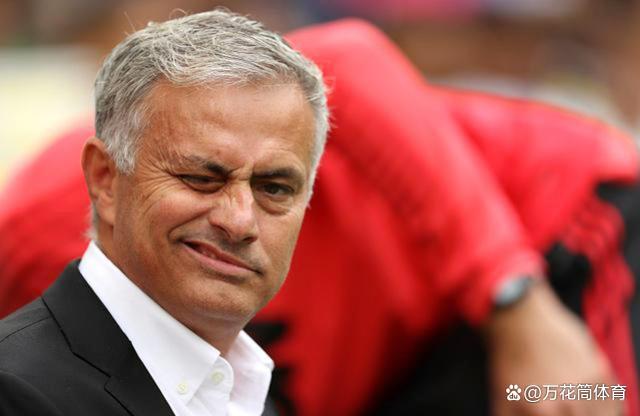 包含南特训练开放日，训练课后单刀错失引观众欢呼，西甲在即，赛季目标并未改变的词条