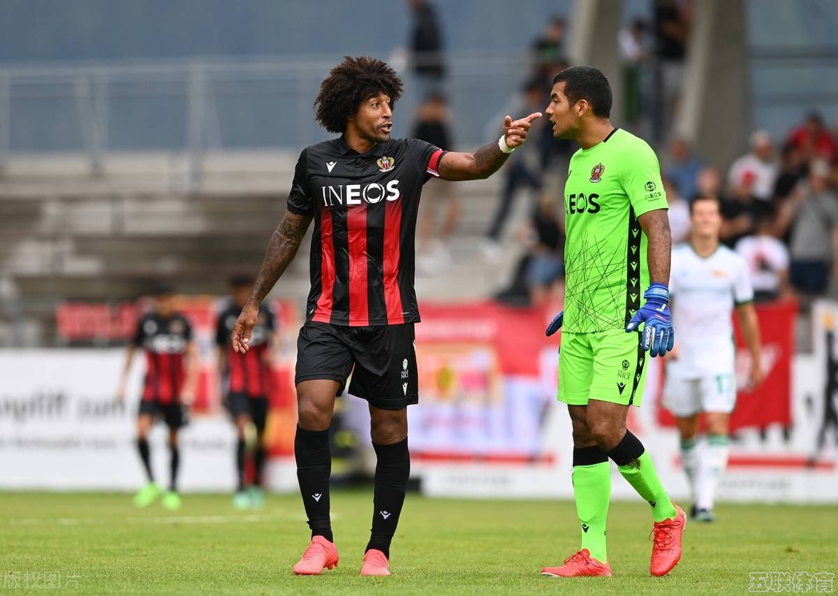 关于清晨法甲焦点战，阿斯顿维拉回应争议，管理层满意，更衣室氛围转暖的信息